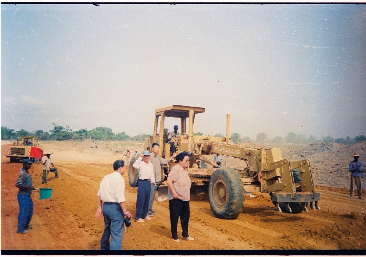 毛里塔尼亚580农田整治工程